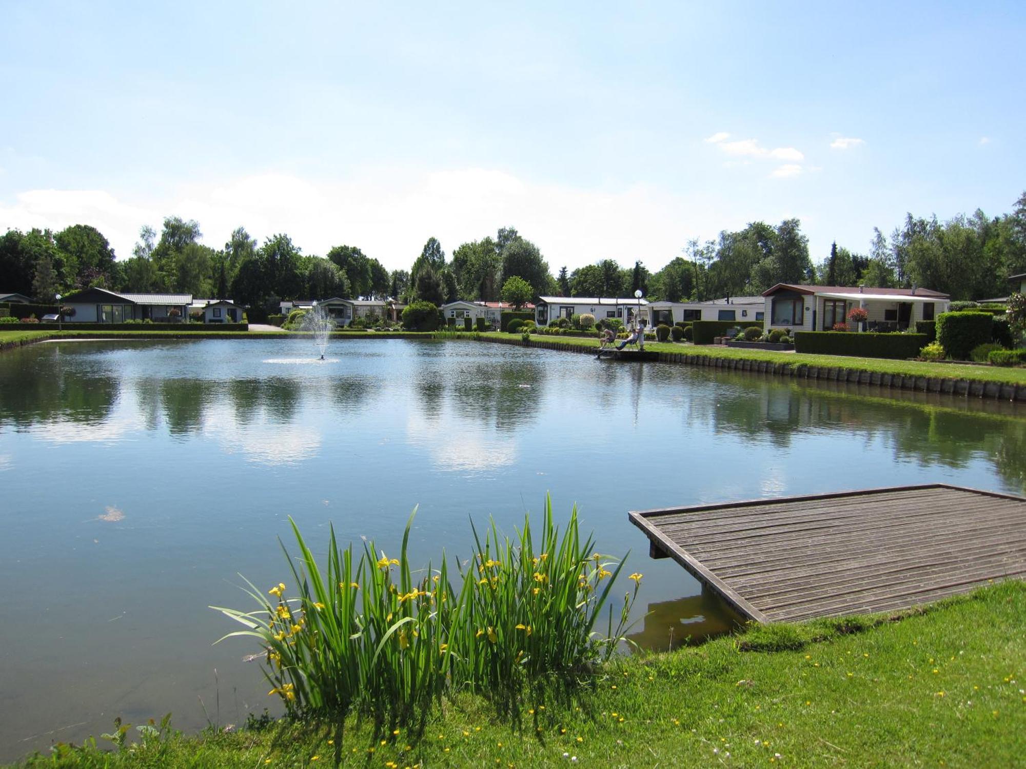 Hderh - Eco Lodge Op Vakantiepark De Ijsvogel, Zwembaden, Kids Fun, Natuur En Rust Voorthuizen Extérieur photo
